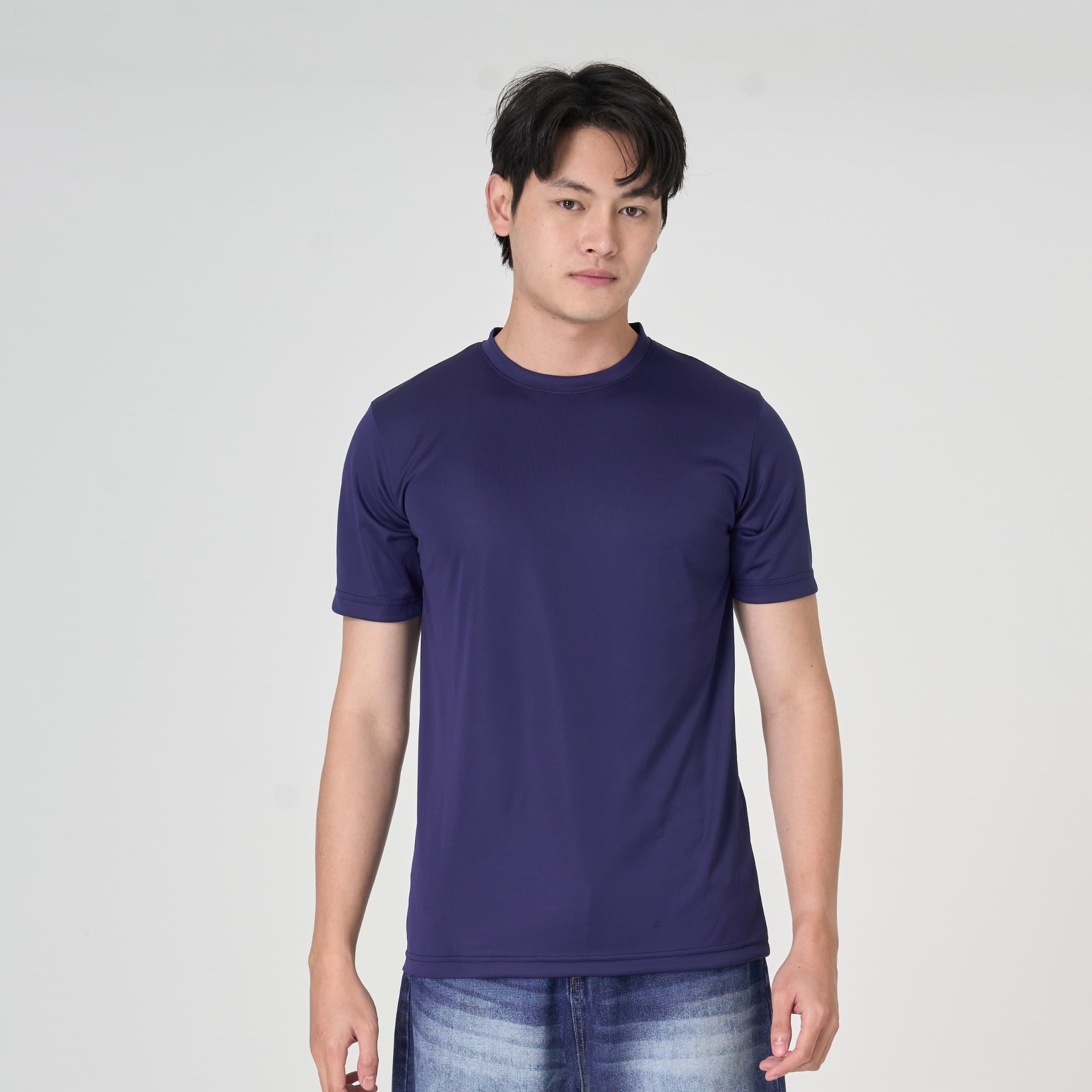 เสื้อคอกลม สีน้ำเงิน